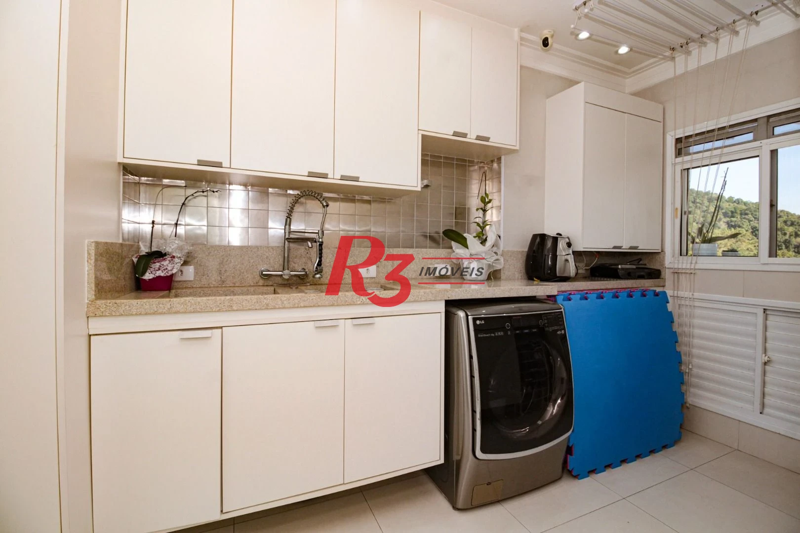 Cobertura com 4 dormitórios à venda, 350 m² por R$ 4.500.000,00 - Marapé - Santos/SP