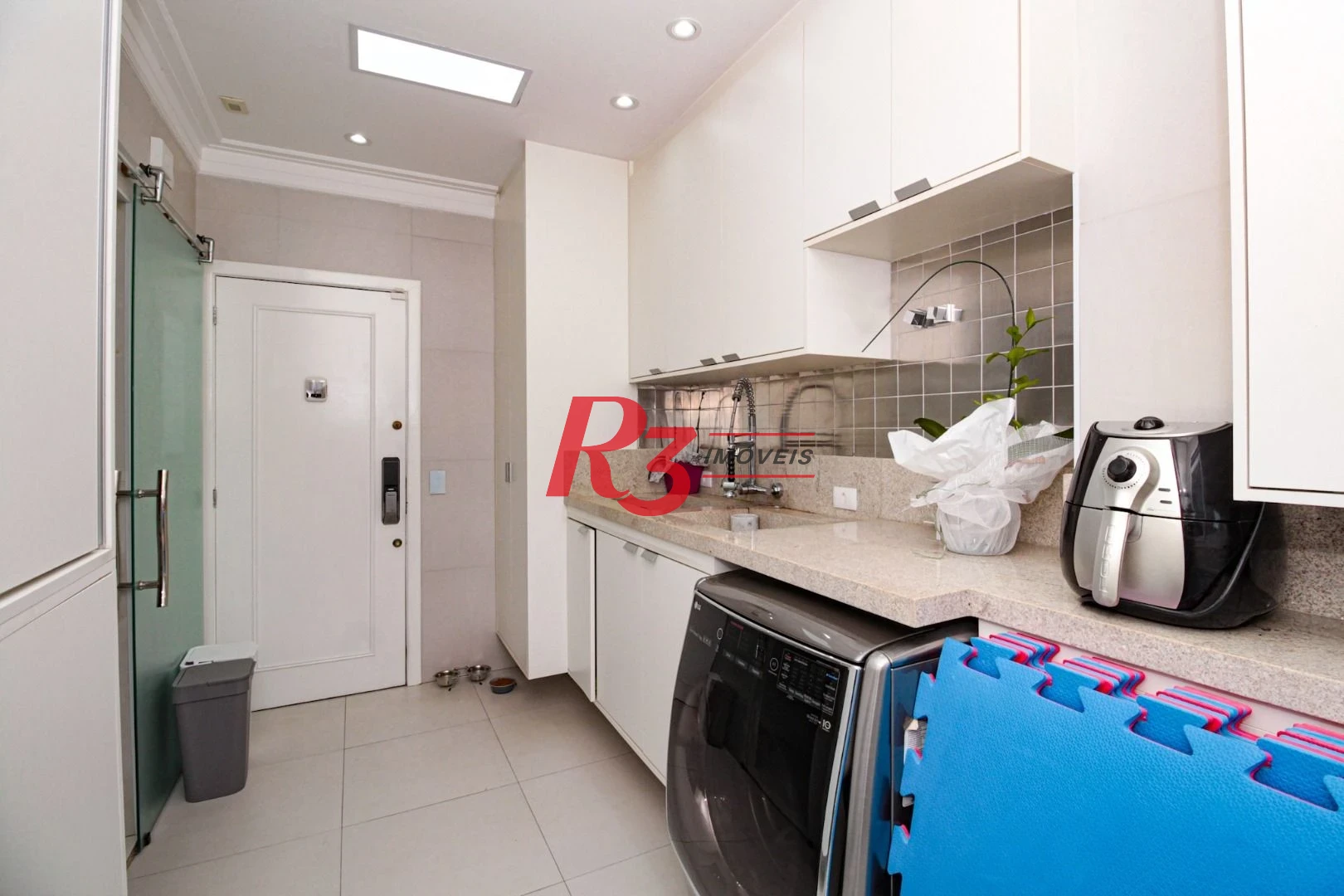 Cobertura com 4 dormitórios à venda, 350 m² por R$ 4.500.000,00 - Marapé - Santos/SP