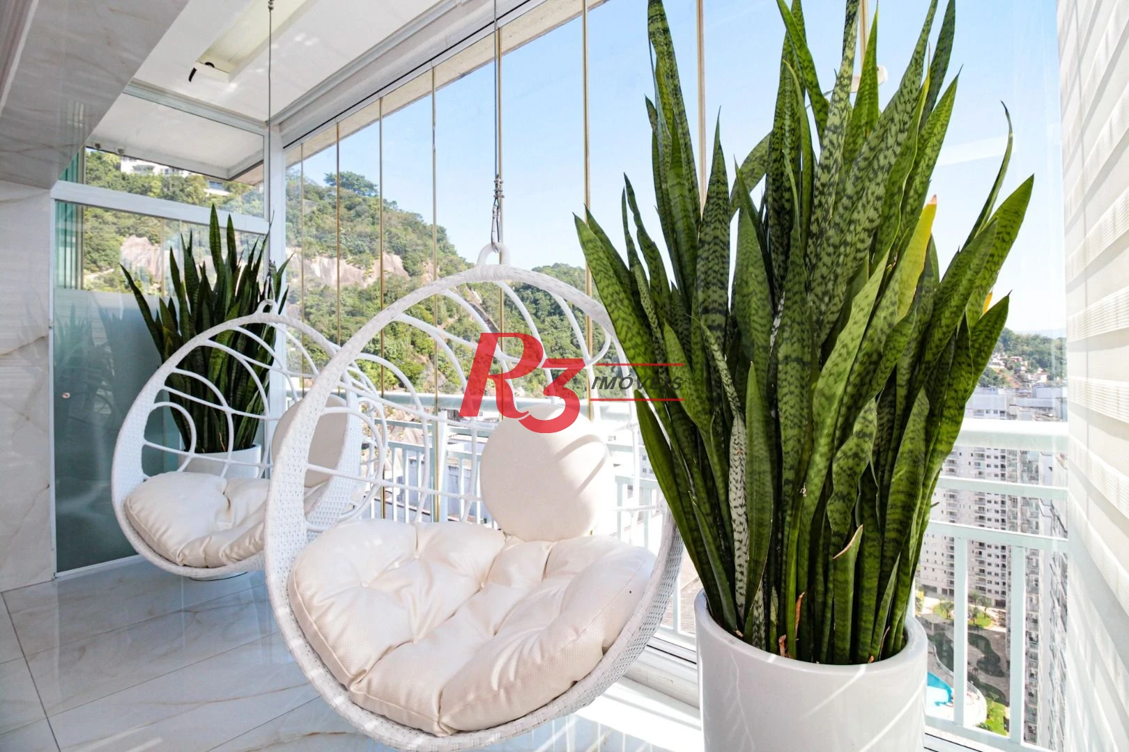 Cobertura com 4 dormitórios à venda, 350 m² por R$ 4.500.000,00 - Marapé - Santos/SP