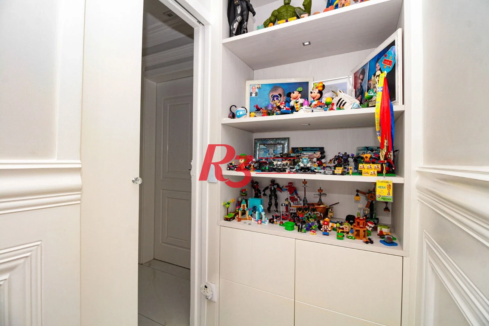 Cobertura com 4 dormitórios à venda, 350 m² por R$ 4.500.000,00 - Marapé - Santos/SP