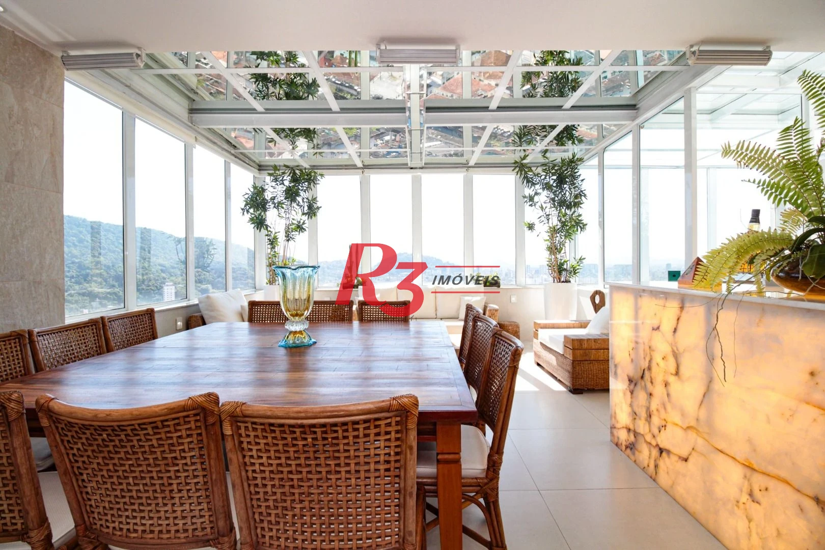 Cobertura com 4 dormitórios à venda, 350 m² por R$ 4.500.000,00 - Marapé - Santos/SP
