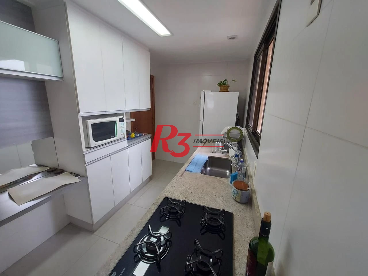 Apartamento com 3 dormitórios à venda, 130 m² por R$ 1.650.000,00 - Ponta da Praia - Santos/SP