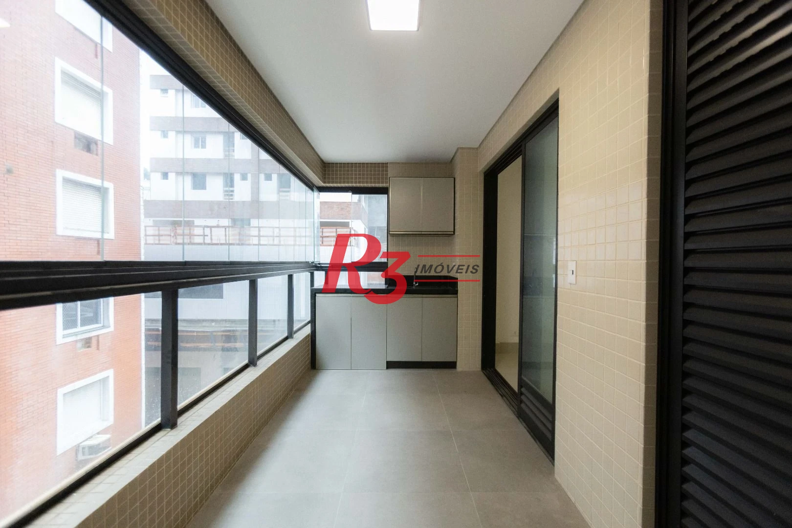 Apartamento com 2 dormitórios para alugar, 77 m² por R$ 7.000,02/mês - José Menino - Santos/SP