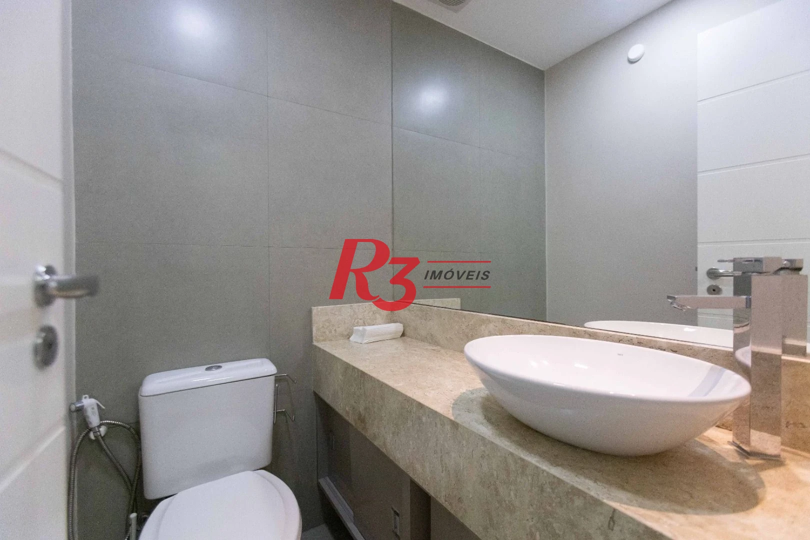 Sala, 97 m² - venda por R$ 1.200.000,00 ou aluguel por R$ 8.500,00/mês - Centro - Santos/SP