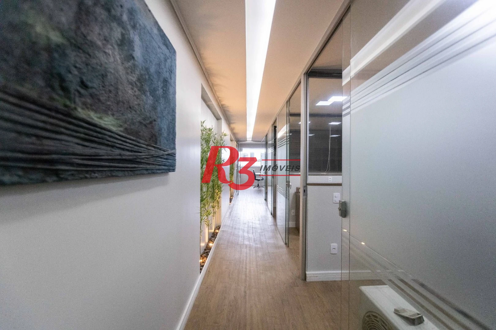 Sala, 97 m² - venda por R$ 1.200.000,00 ou aluguel por R$ 8.500,00/mês - Centro - Santos/SP
