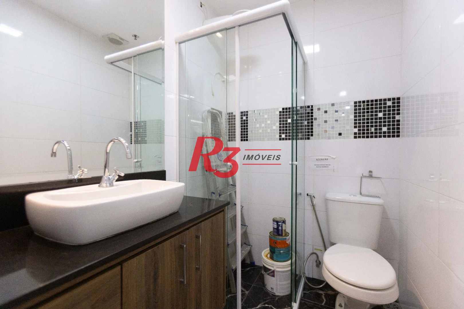 Sala, 97 m² - venda por R$ 1.200.000,00 ou aluguel por R$ 8.500,00/mês - Centro - Santos/SP