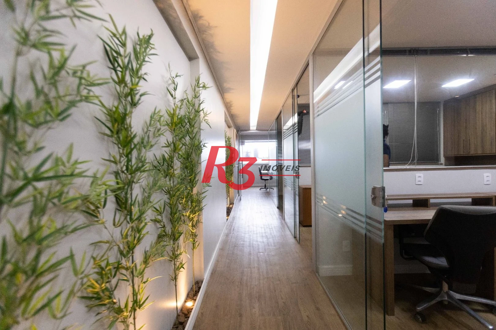 Sala, 97 m² - venda por R$ 1.200.000,00 ou aluguel por R$ 8.500,00/mês - Centro - Santos/SP