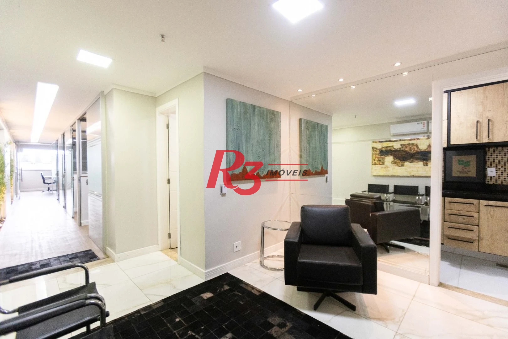 Sala, 97 m² - venda por R$ 1.200.000,00 ou aluguel por R$ 8.500,00/mês - Centro - Santos/SP
