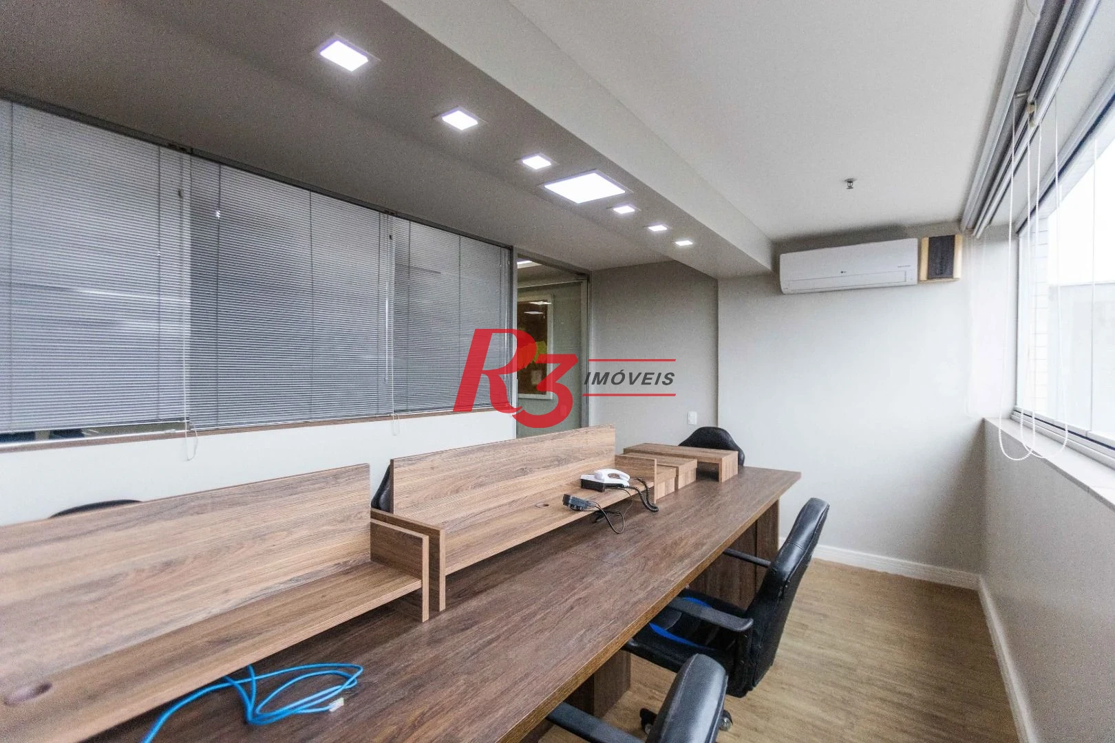 Sala, 97 m² - venda por R$ 1.200.000,00 ou aluguel por R$ 8.500,00/mês - Centro - Santos/SP