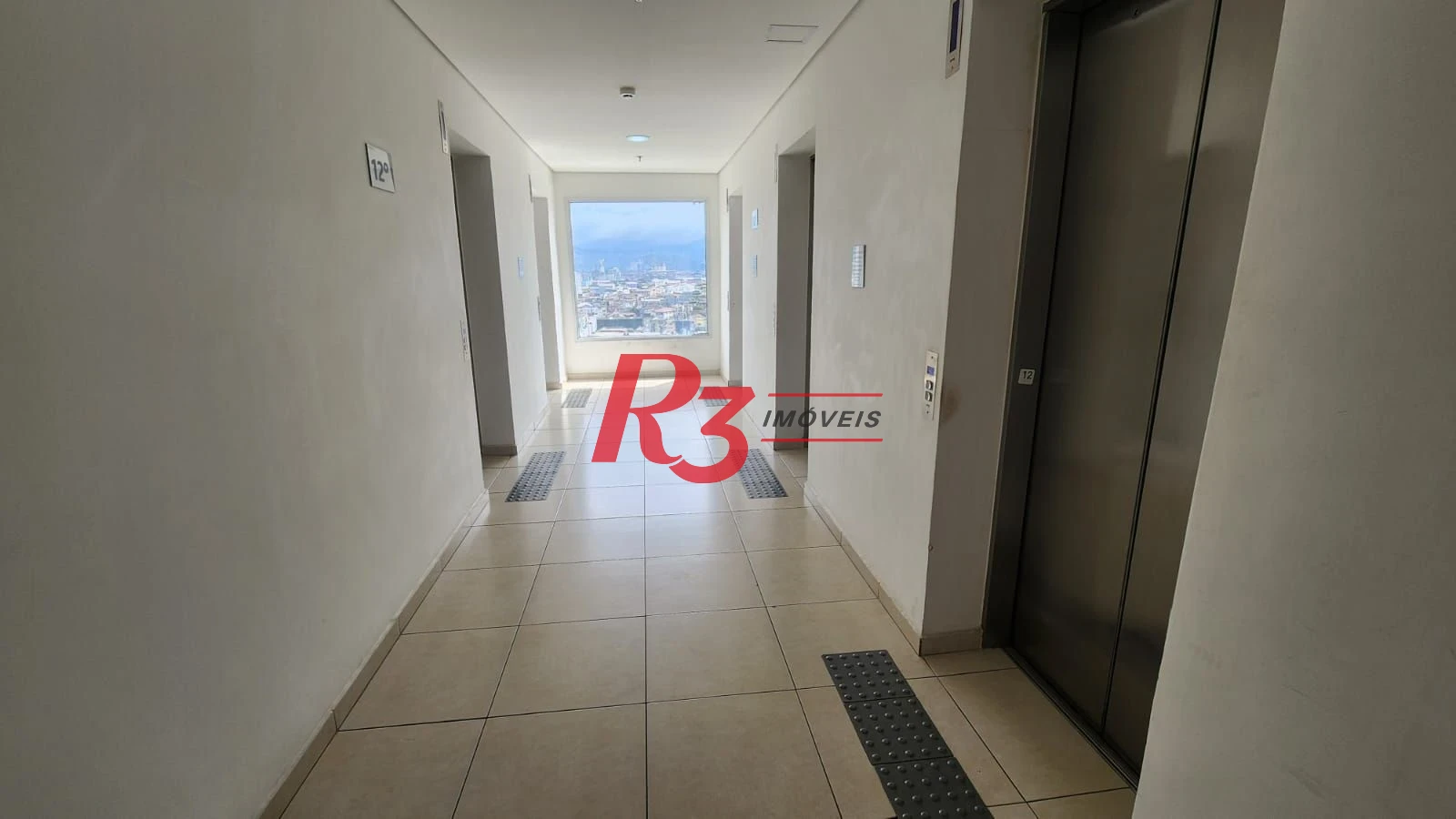 Sala para alugar, 42 m² por R$ 3.300,00/mês - Vila Matias - Santos/SP