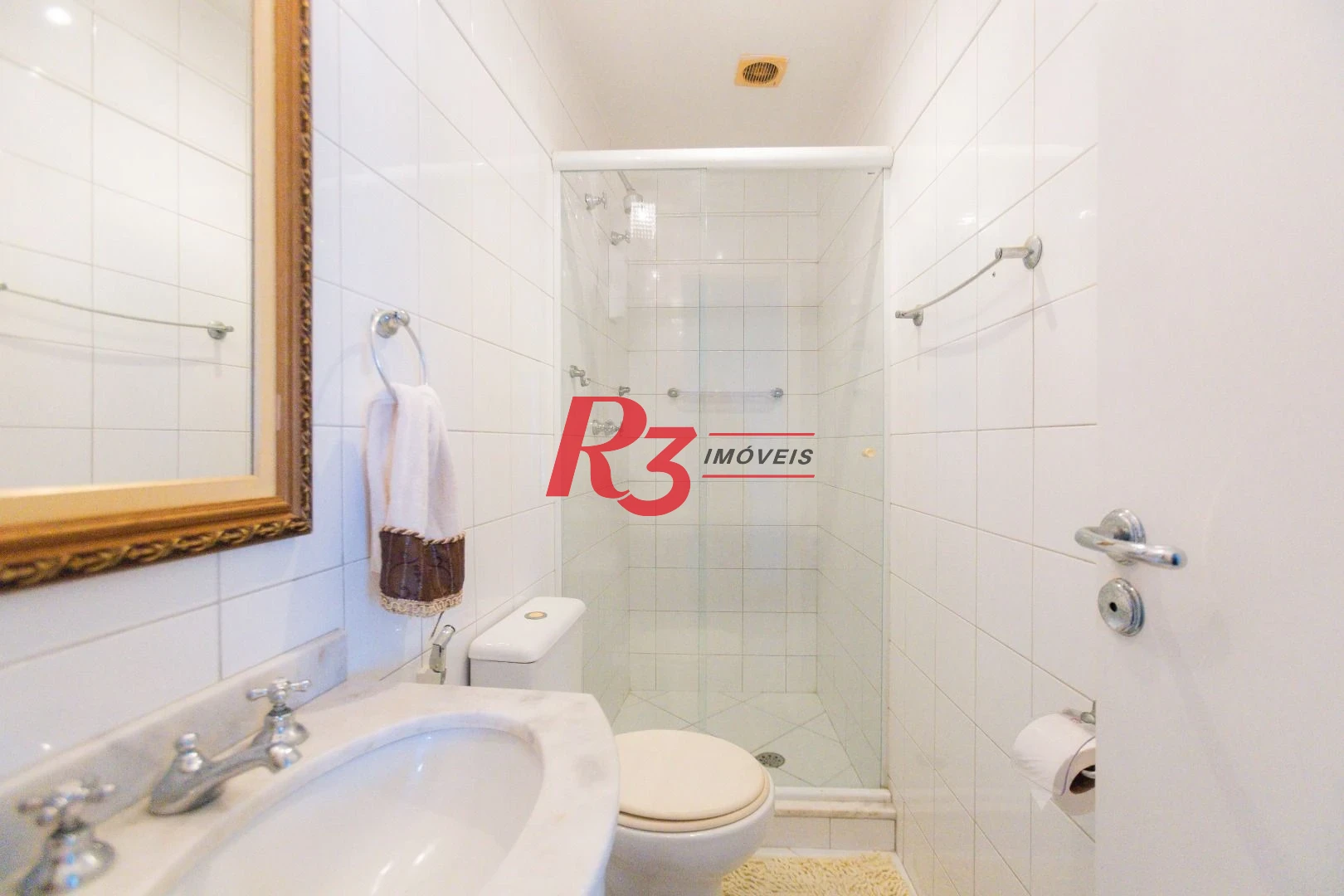 Apartamento com 3 dormitórios à venda, 116 m² por R$ 1.595.000,00 - Boqueirão - Santos/SP