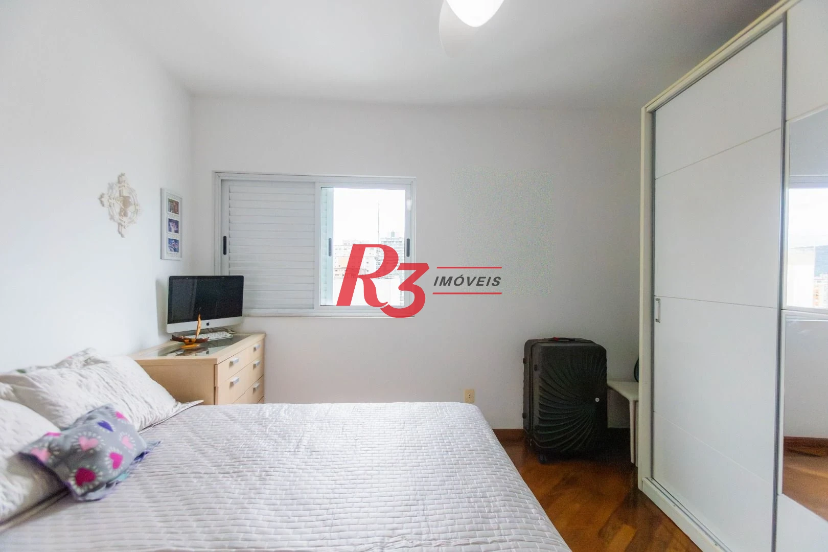 Apartamento com 3 dormitórios à venda, 116 m² por R$ 1.595.000,00 - Boqueirão - Santos/SP