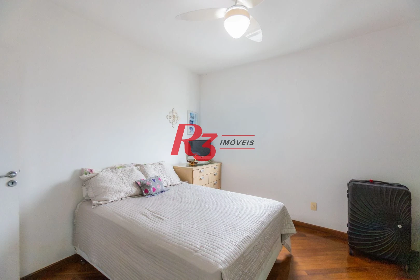 Apartamento com 3 dormitórios à venda, 116 m² por R$ 1.595.000,00 - Boqueirão - Santos/SP