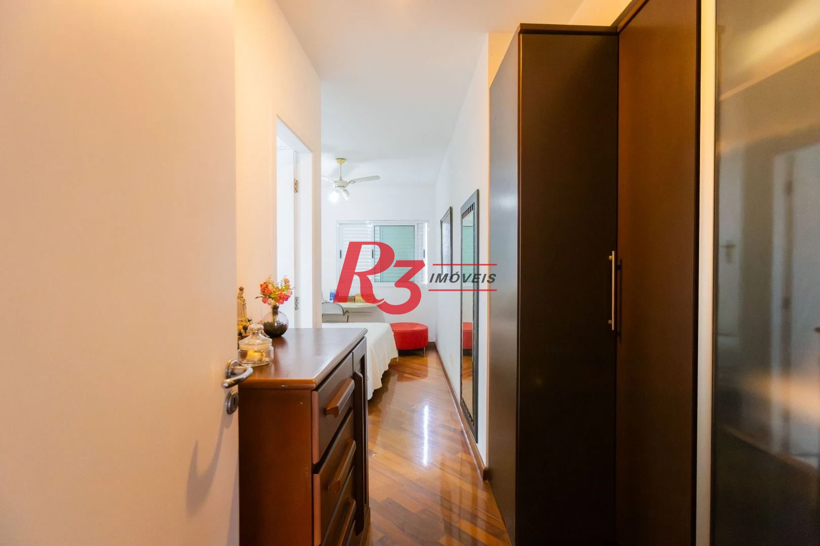 Apartamento com 3 dormitórios à venda, 116 m² por R$ 1.595.000,00 - Boqueirão - Santos/SP