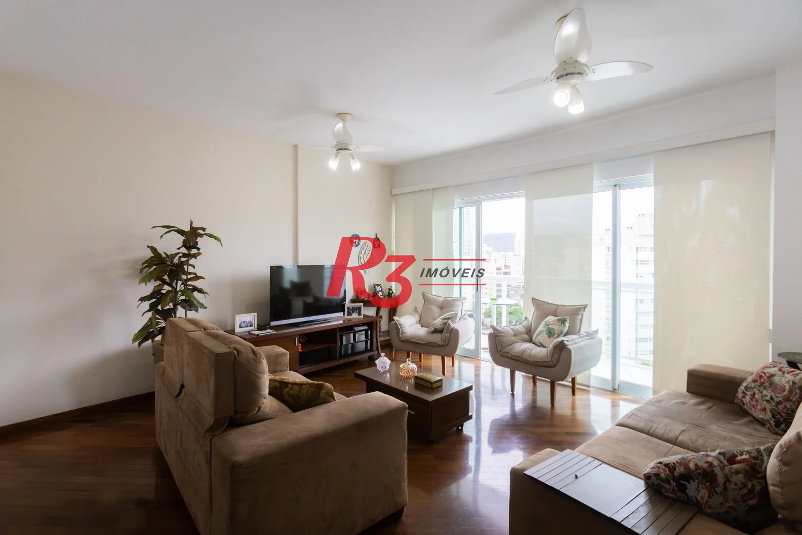 Apartamento com 3 dormitórios à venda, 116 m² por R$ 1.595.000,00 - Boqueirão - Santos/SP