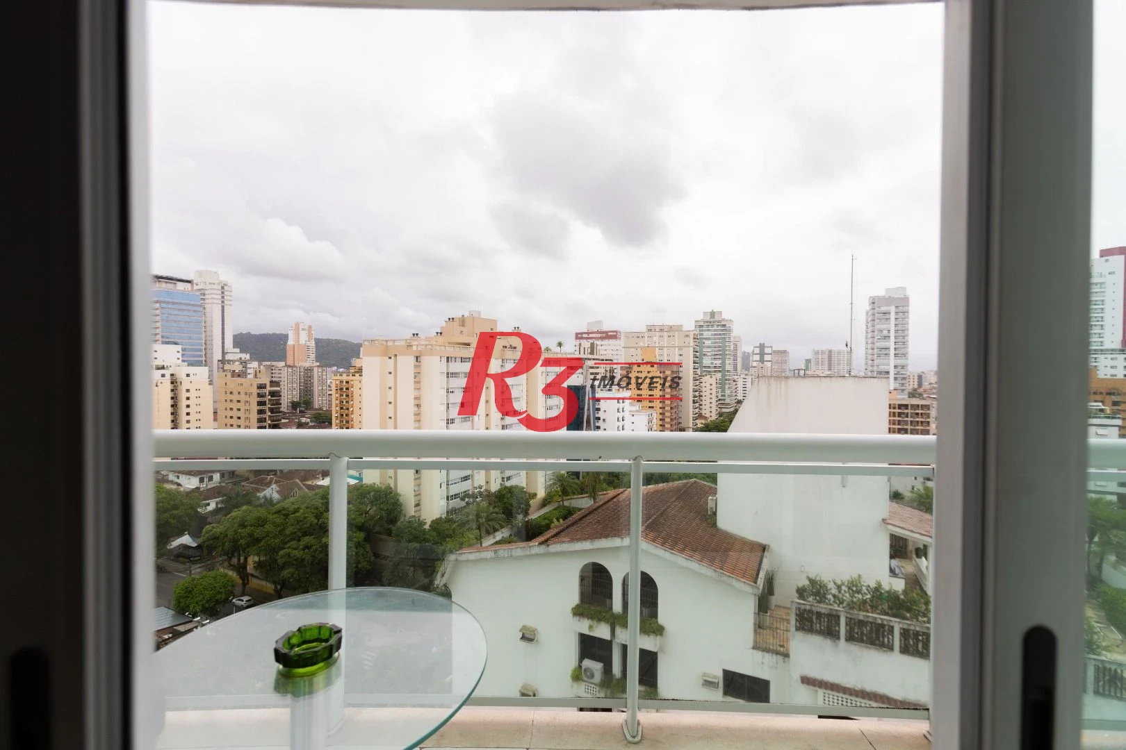 Apartamento com 3 dormitórios à venda, 116 m² por R$ 1.595.000,00 - Boqueirão - Santos/SP