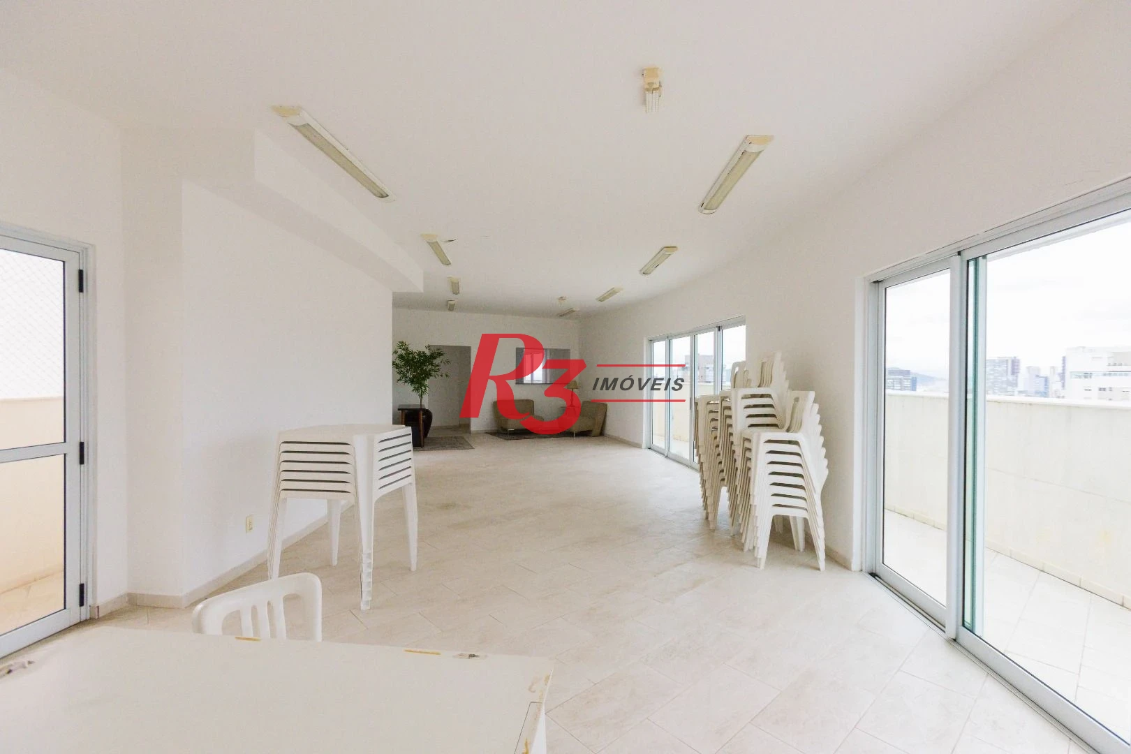 Apartamento com 3 dormitórios à venda, 116 m² por R$ 1.595.000,00 - Boqueirão - Santos/SP