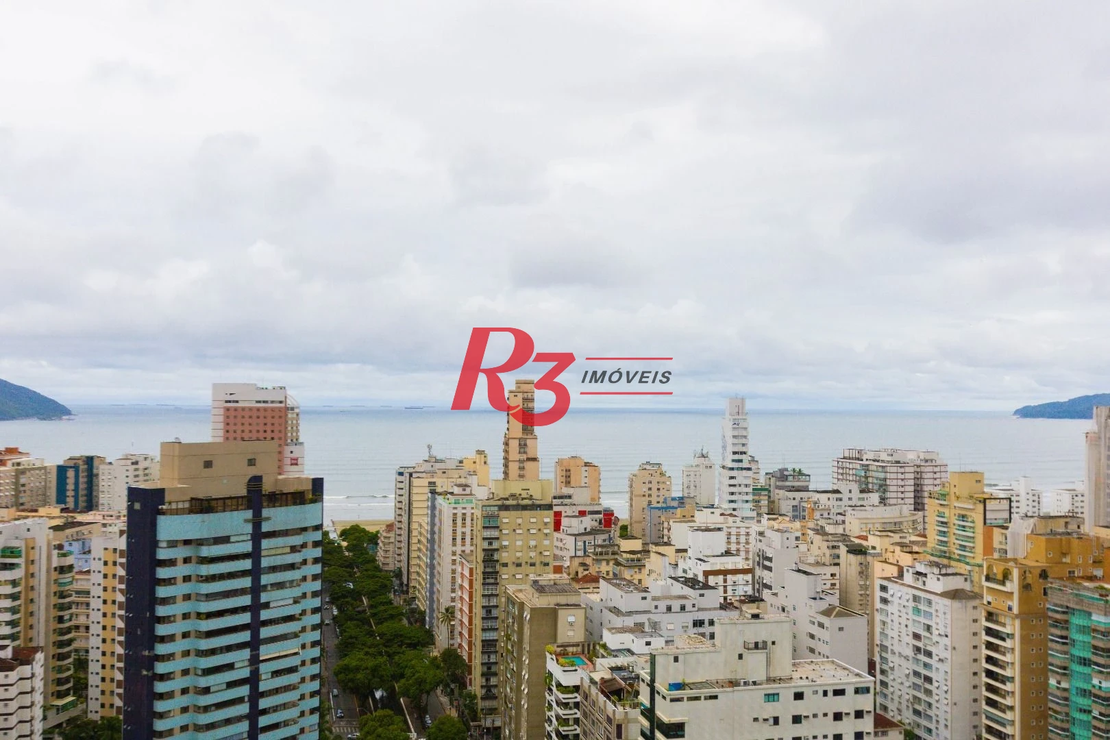 Apartamento com 3 dormitórios à venda, 116 m² por R$ 1.595.000,00 - Boqueirão - Santos/SP