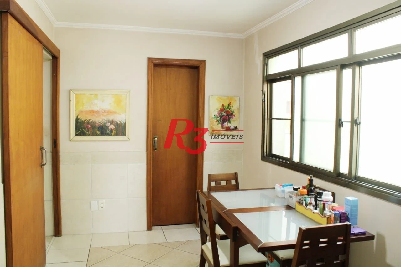 Casa com 5 dormitórios à venda, 329 m² por R$ 3.050.000 - Boqueirão - Santos/SP
