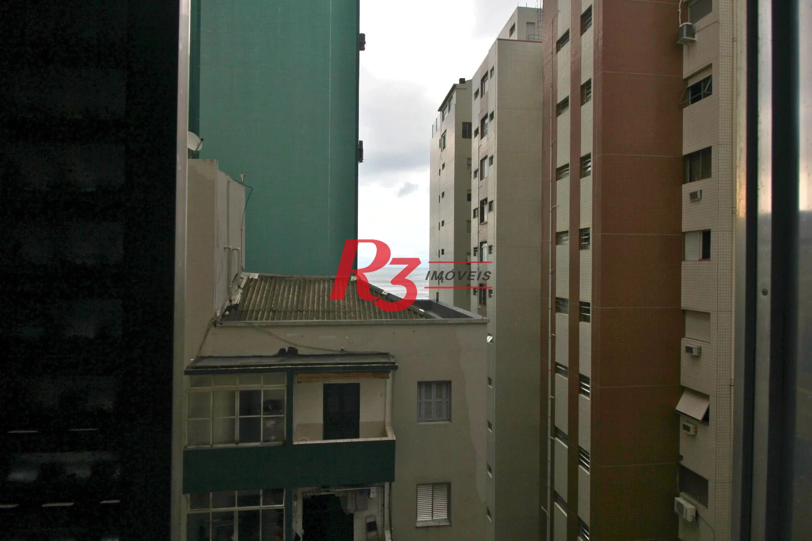 Kitnet para alugar, 38 m² por R$ 3.100,02/mês - José Menino - Santos/SP