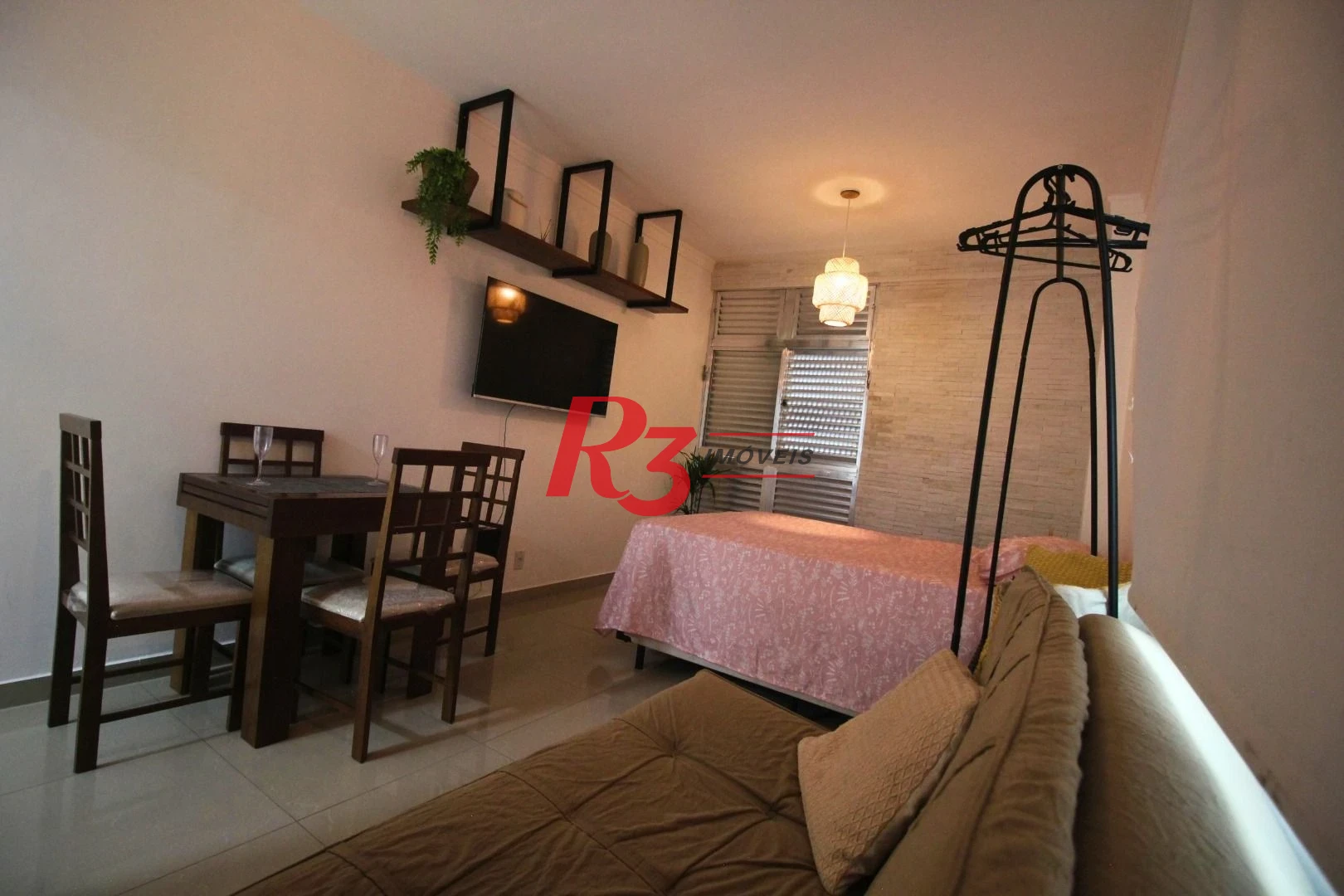 Kitnet para alugar, 38 m² por R$ 3.100,02/mês - José Menino - Santos/SP