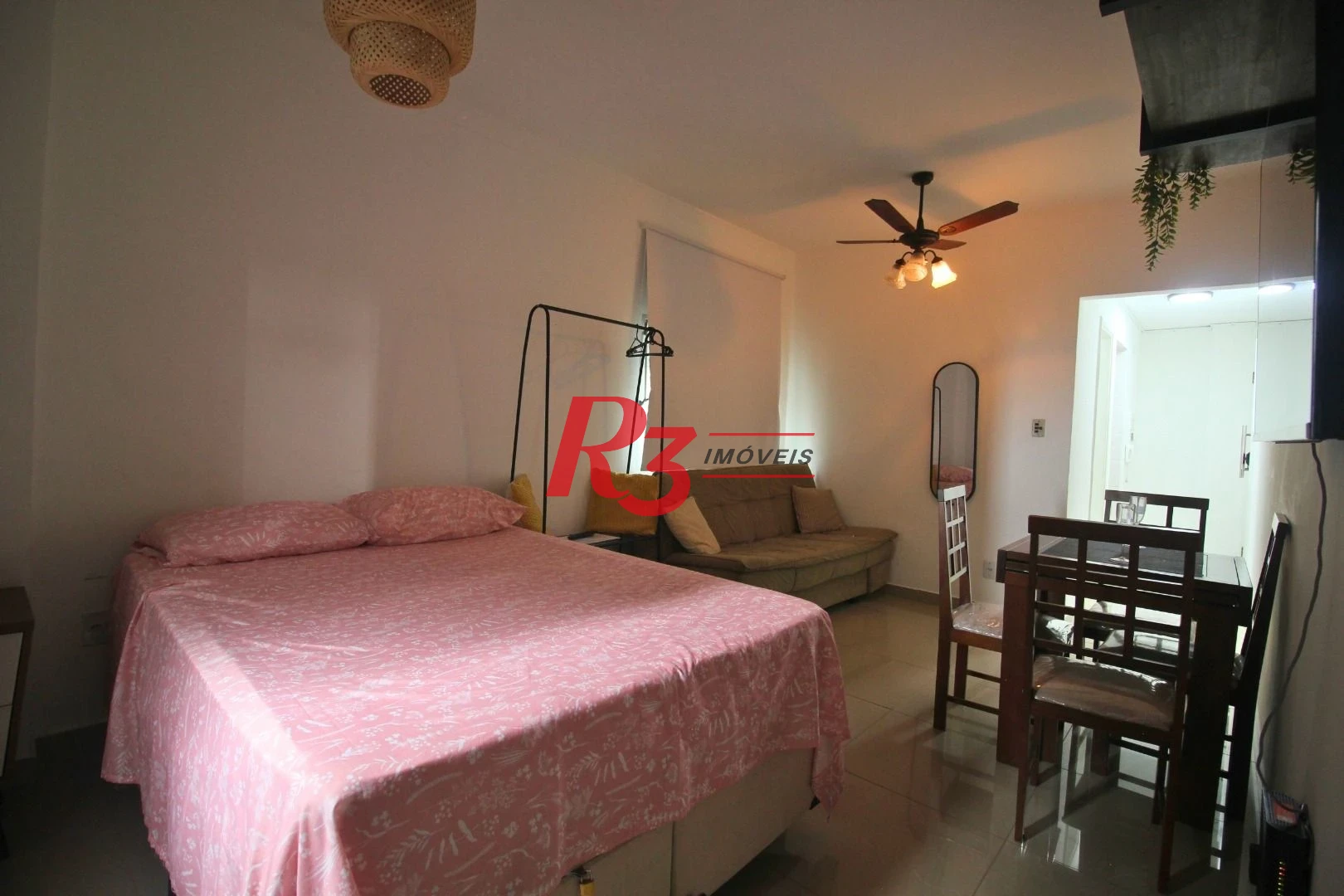Kitnet para alugar, 38 m² por R$ 3.100,02/mês - José Menino - Santos/SP