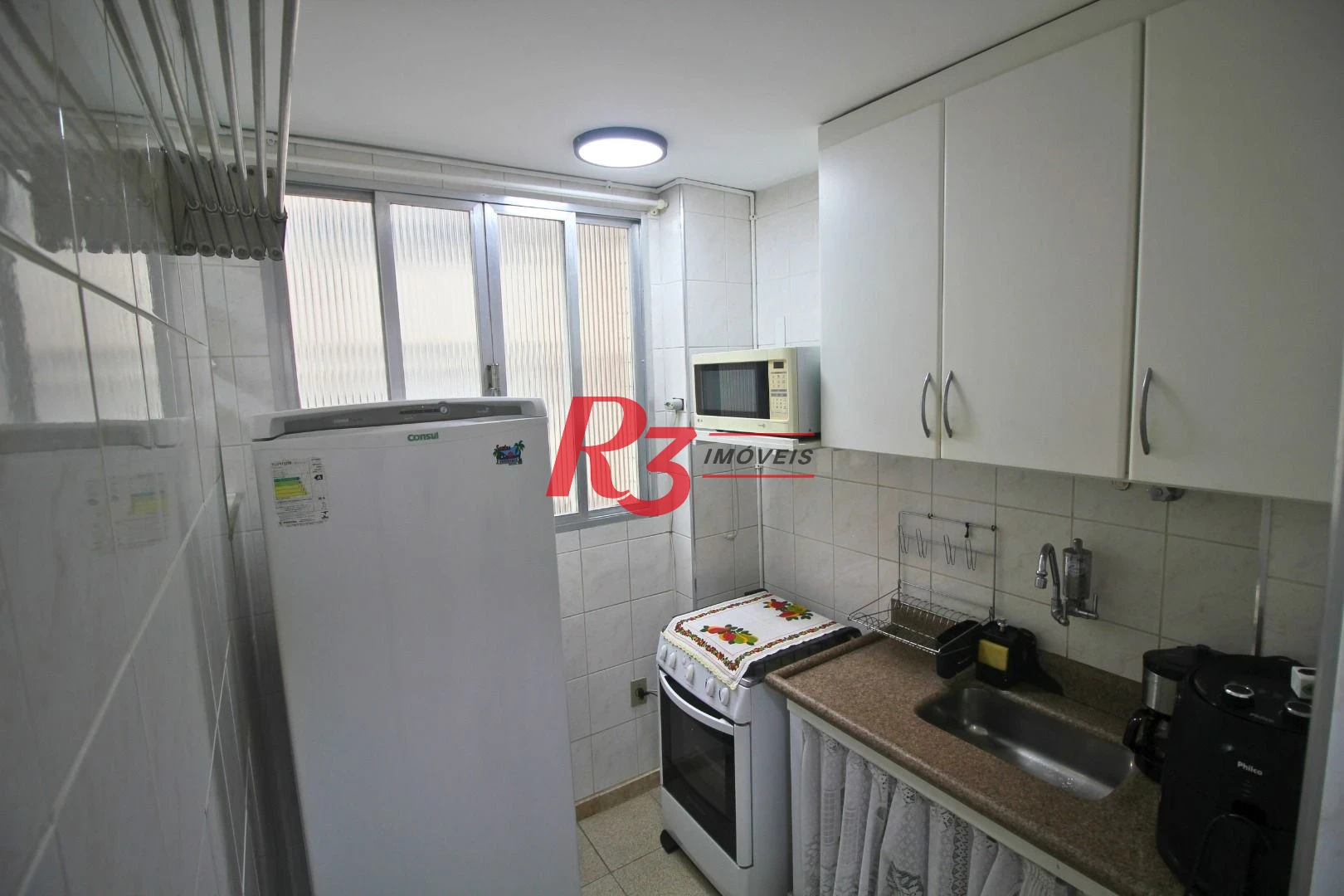 Kitnet para alugar, 38 m² por R$ 3.100,02/mês - José Menino - Santos/SP