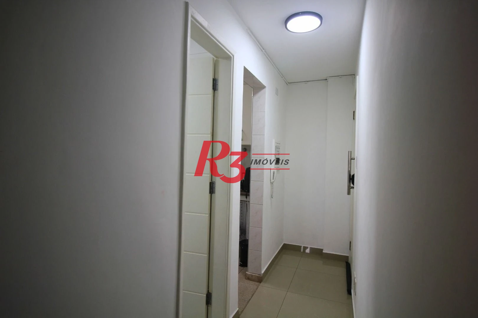 Kitnet para alugar, 38 m² por R$ 3.100,02/mês - José Menino - Santos/SP