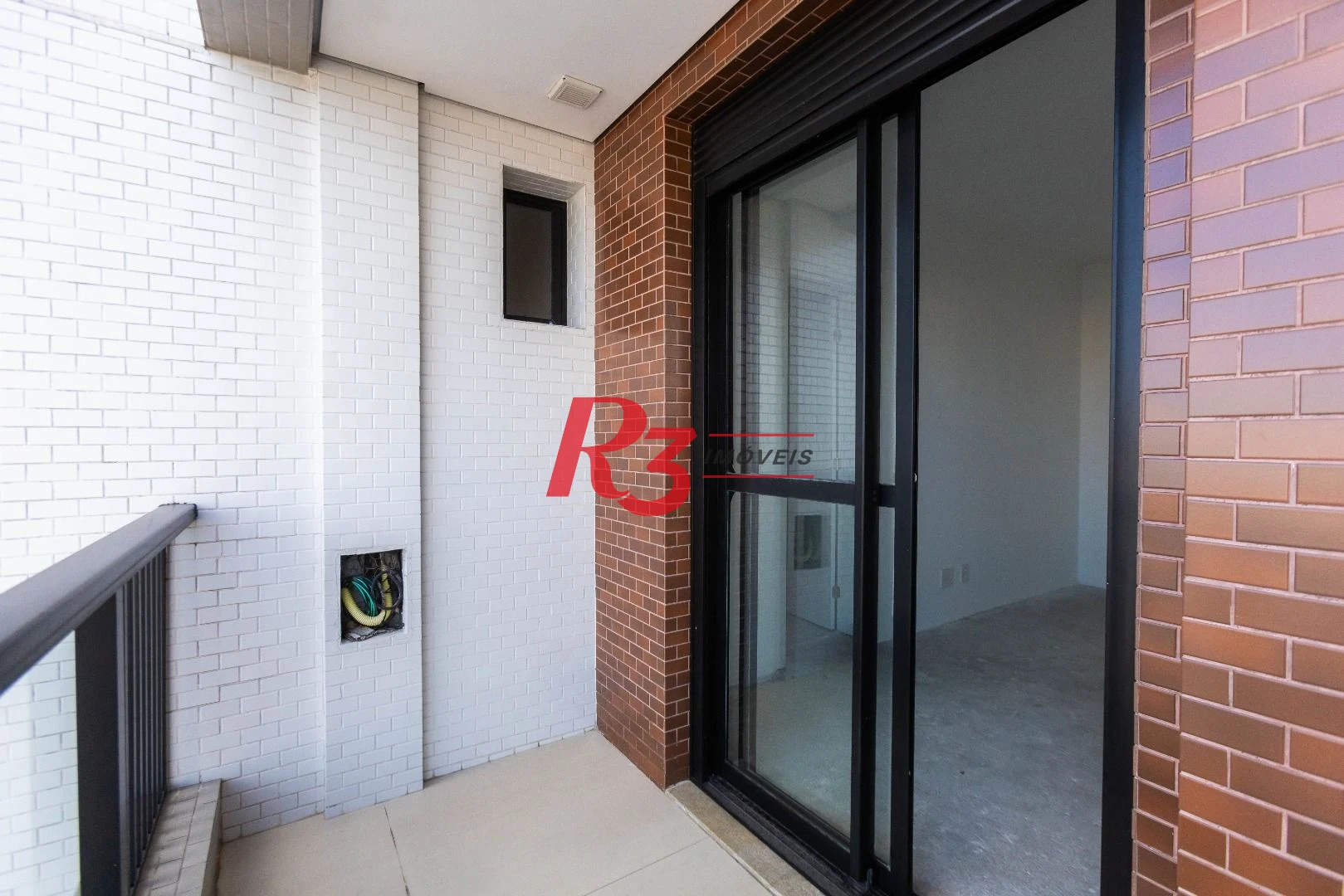 Apartamento com 3 dormitórios à venda, 121 m² por R$ 1.380.000,00 - Aparecida - Santos/SP
