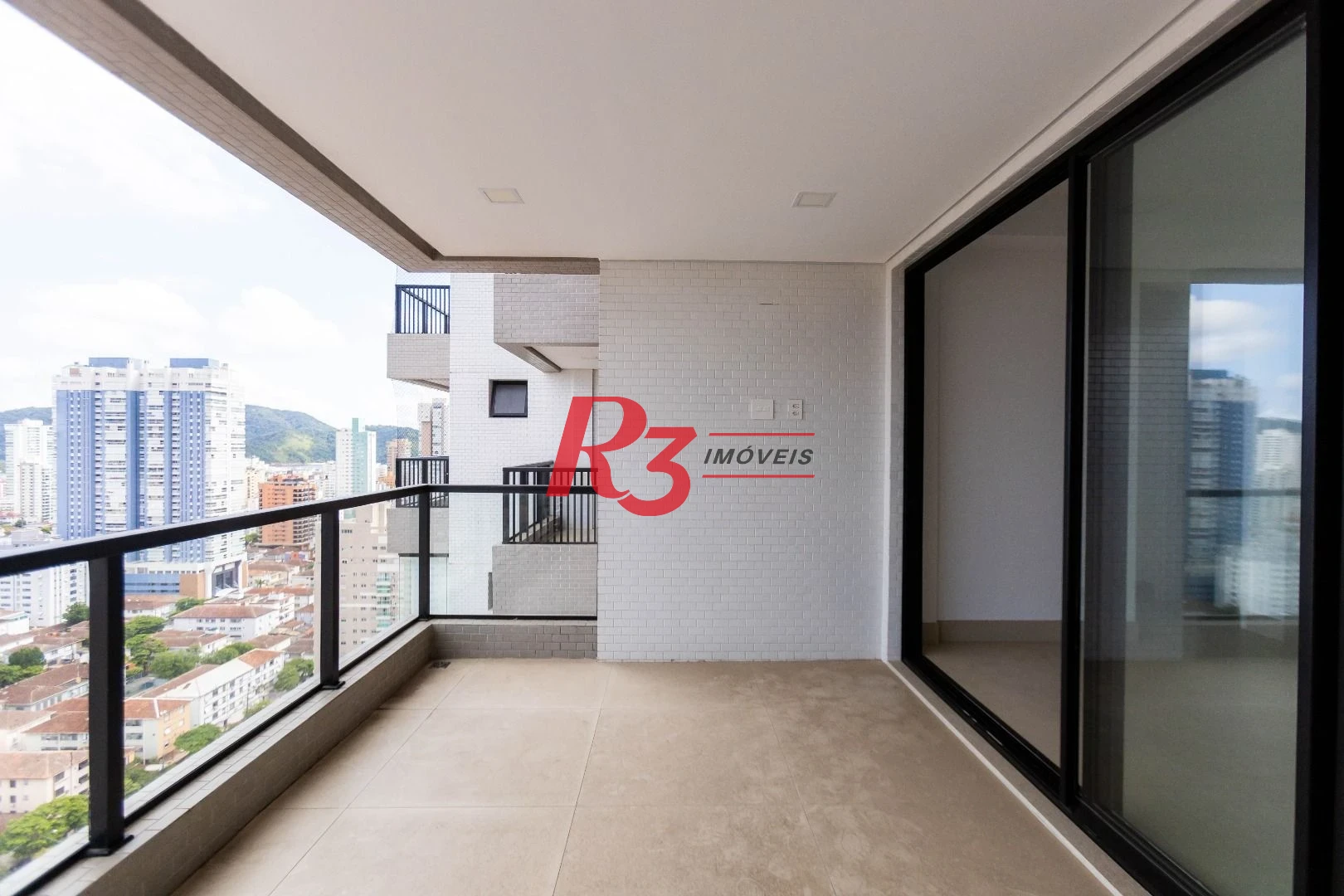 Apartamento com 3 dormitórios à venda, 121 m² por R$ 1.275.000,00 - Aparecida - Santos/SP