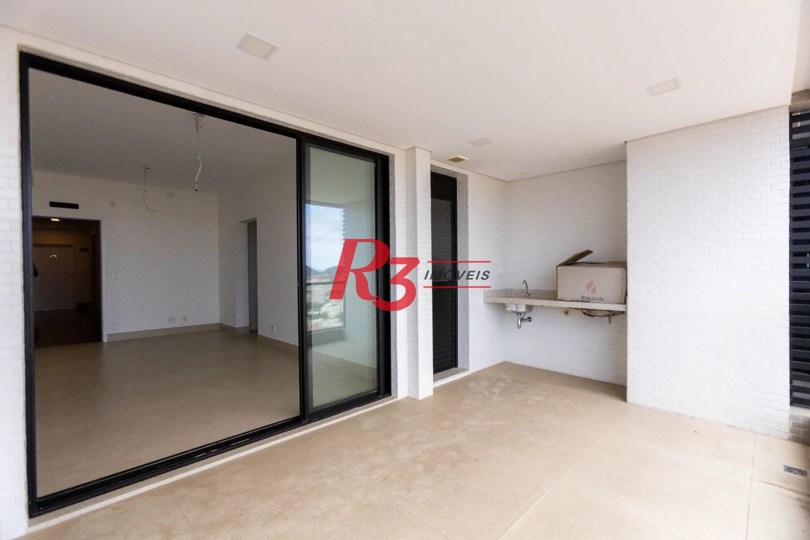 Apartamento com 3 dormitórios à venda, 121 m² por R$ 1.275.000,00 - Aparecida - Santos/SP