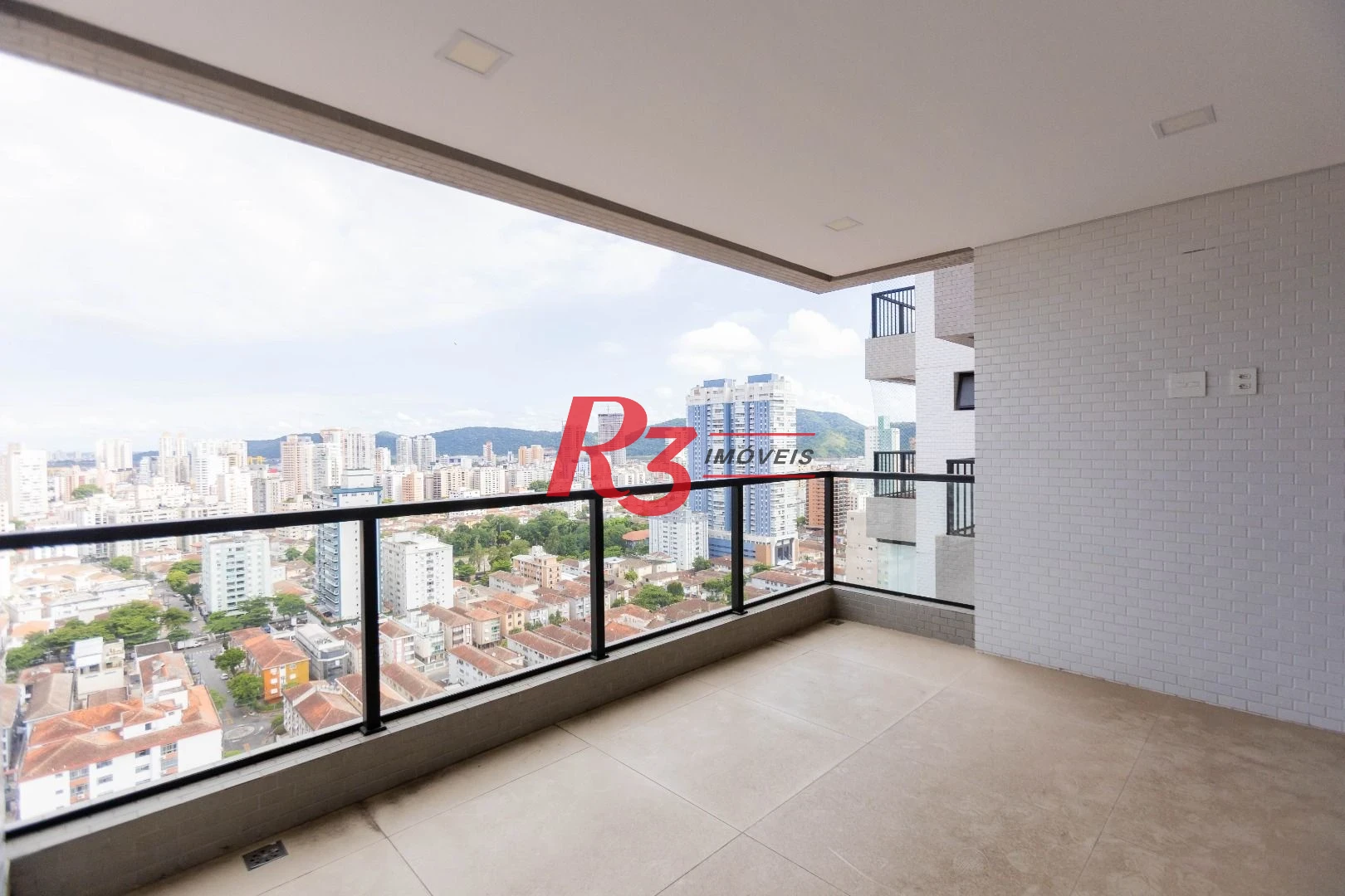 Apartamento com 3 dormitórios à venda, 121 m² por R$ 1.275.000,00 - Aparecida - Santos/SP