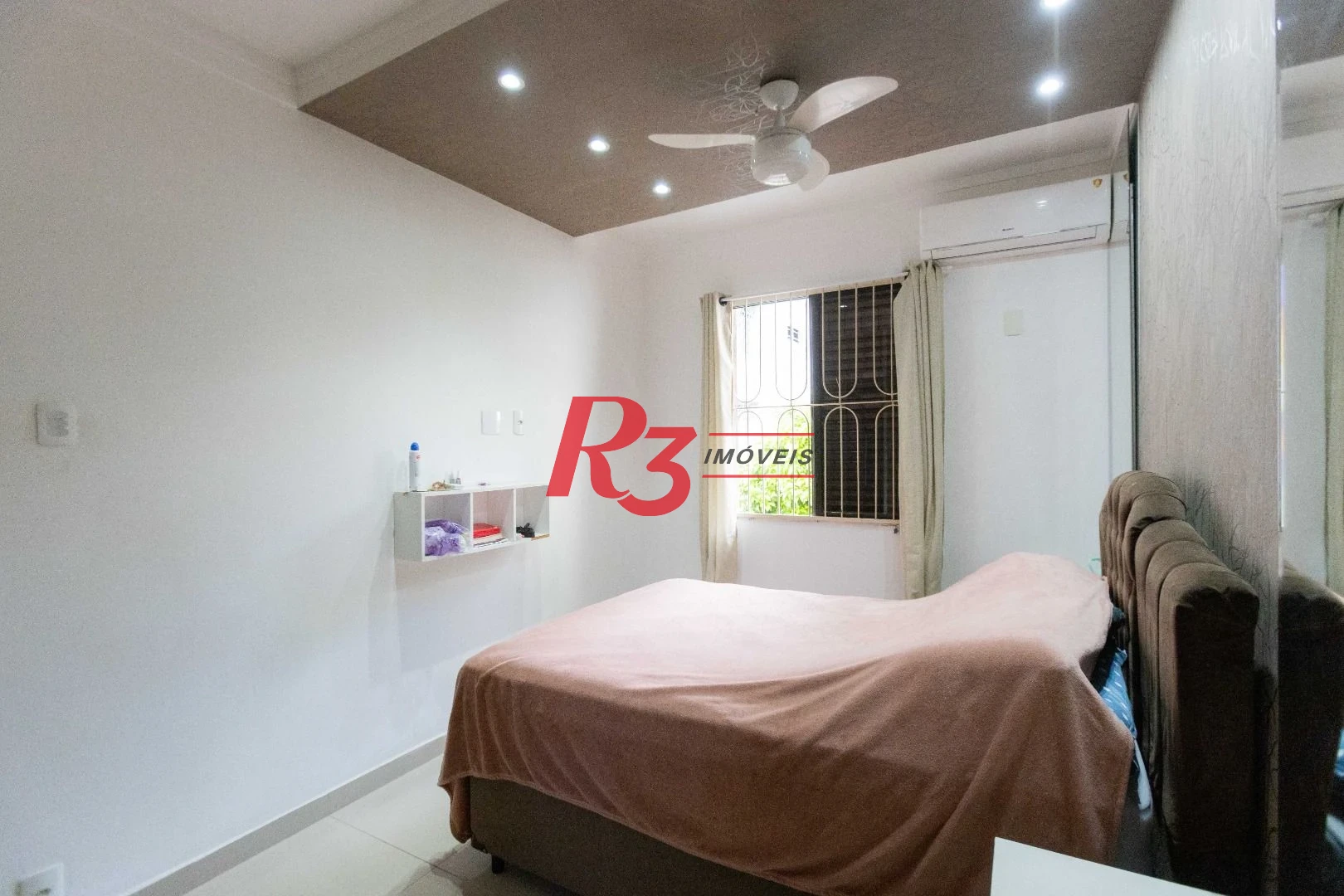Apartamento com 3 dormitórios à venda, 115 m² por R$ 579.000,00 - Embaré - Santos/SP