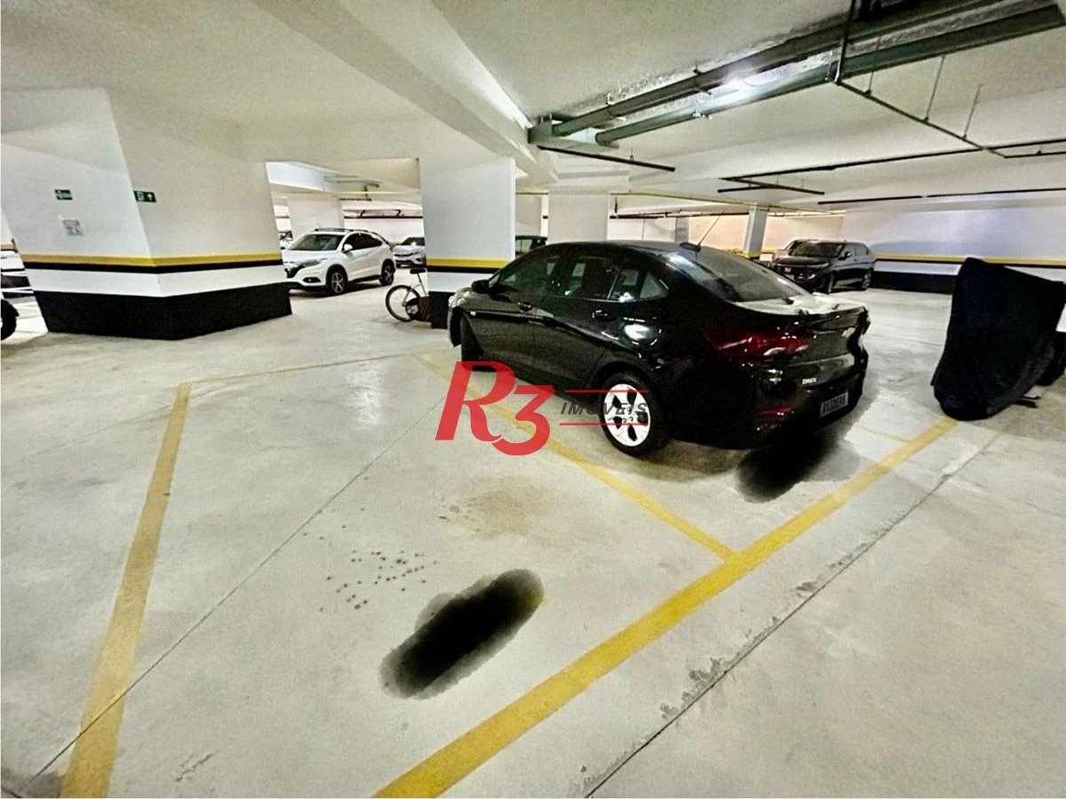 Apartamento com 3 dormitórios à venda, 134 m² por R$ 2.290.000,00 - Gonzaga - Santos/SP