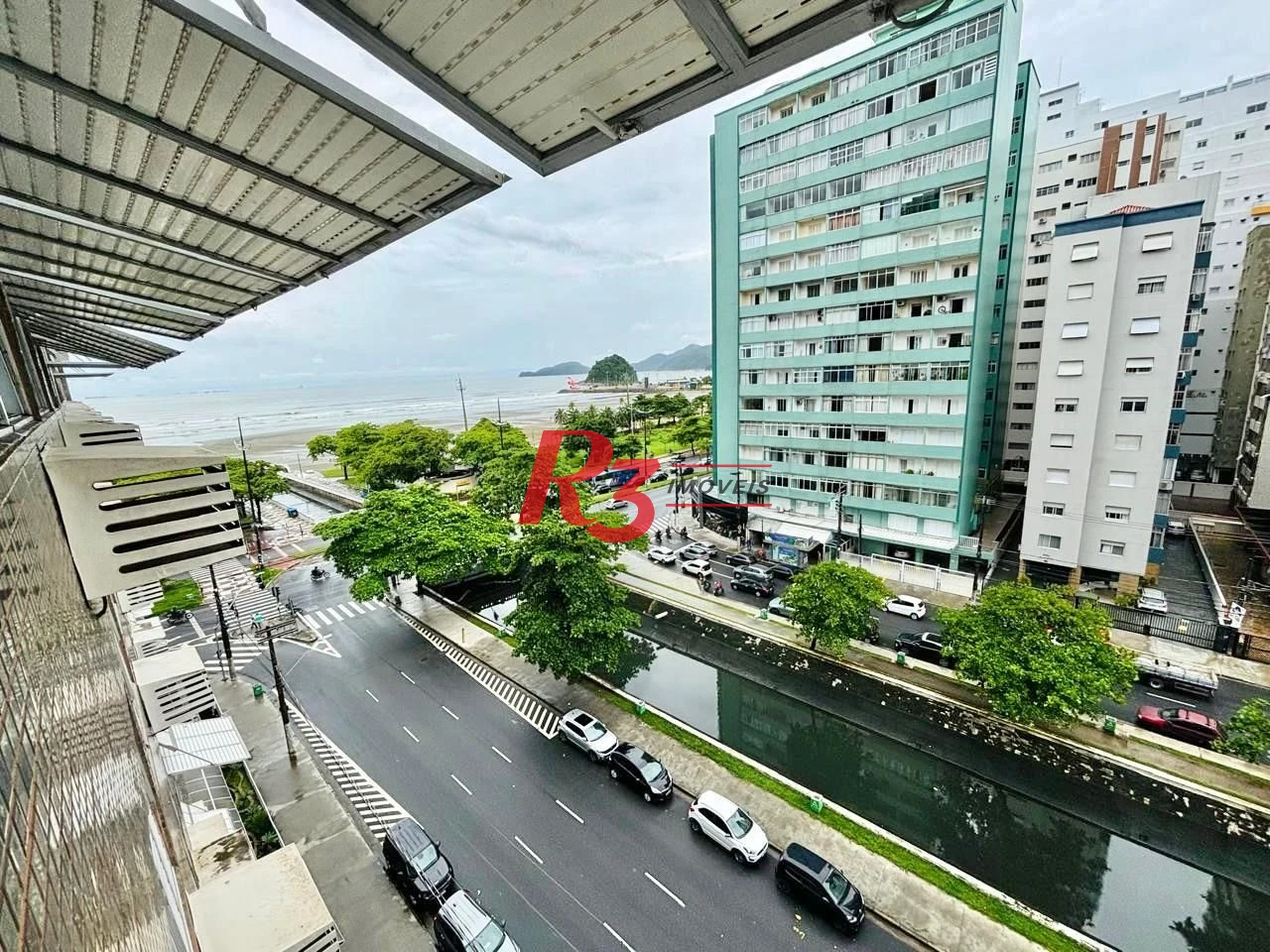 Apartamento com 2 dormitórios à venda, 85 m² por R$ 680.000,00 - José Menino - Santos/SP
