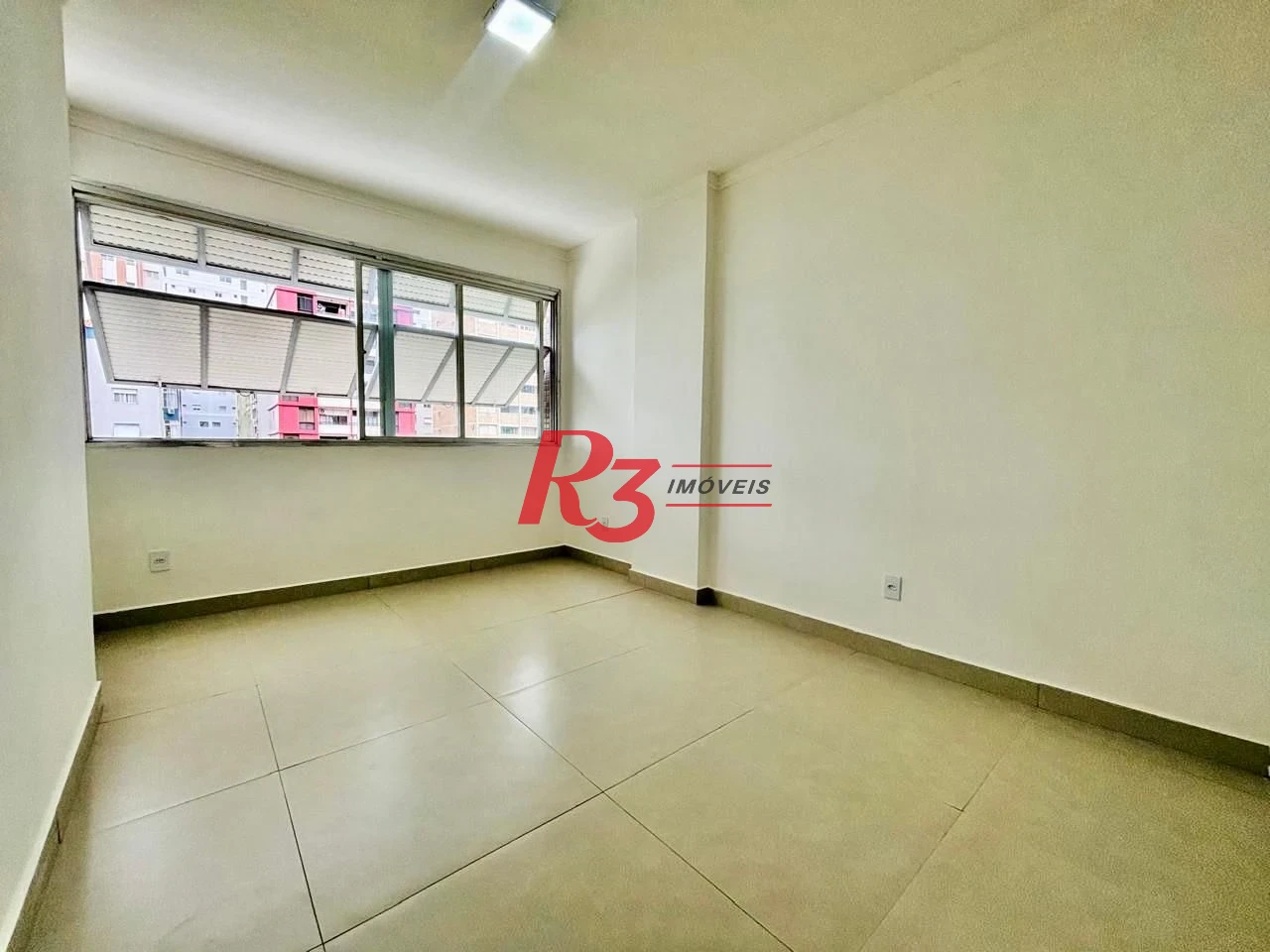 Apartamento com 2 dormitórios à venda, 85 m² por R$ 680.000,00 - José Menino - Santos/SP