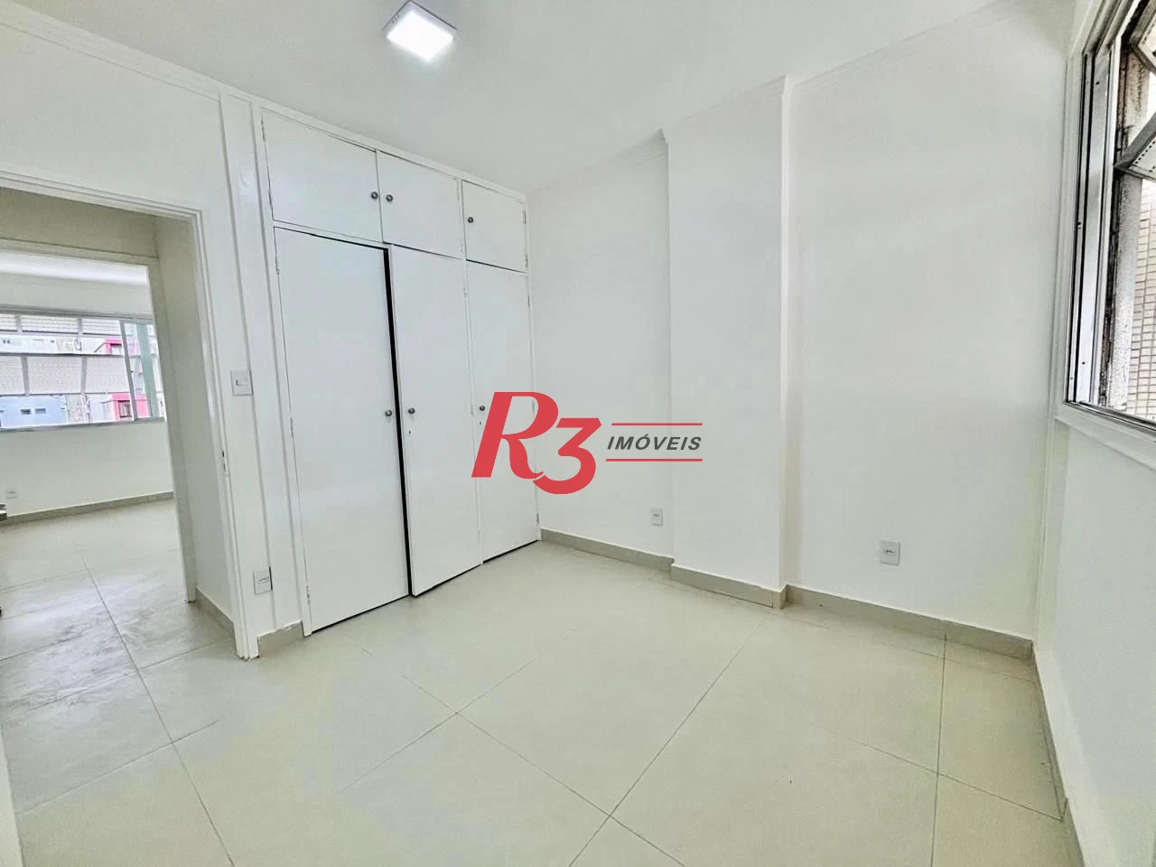 Apartamento com 2 dormitórios à venda, 85 m² por R$ 680.000,00 - José Menino - Santos/SP