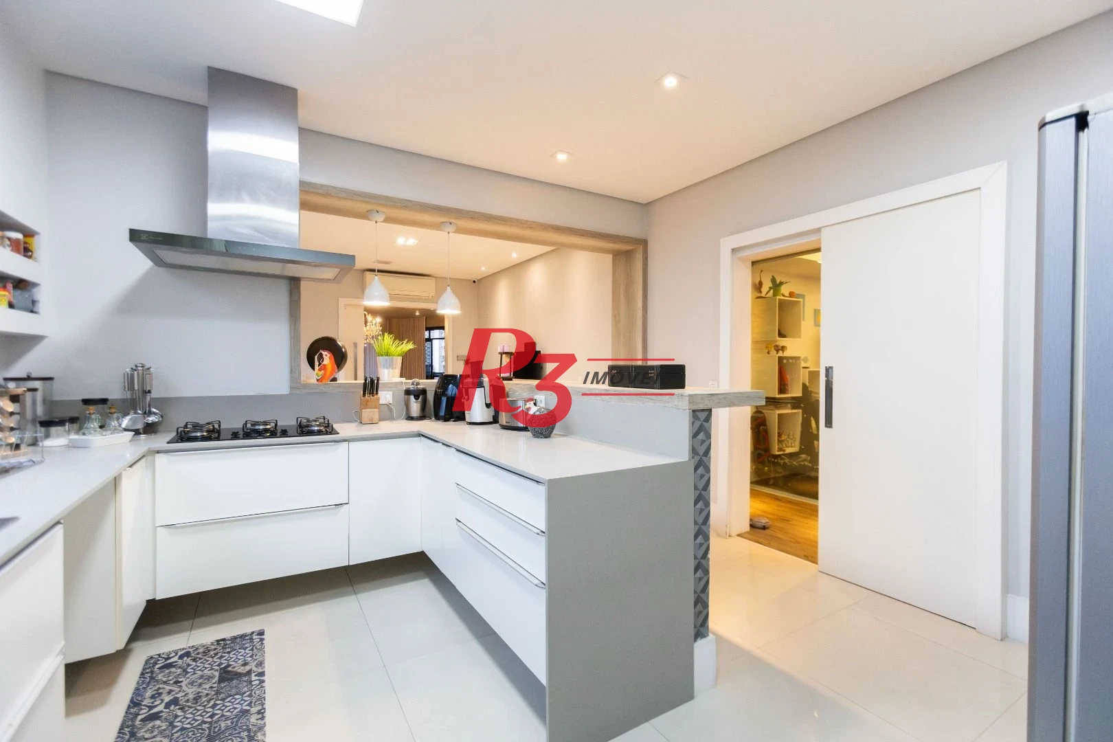 Apartamento com 3 dormitórios à venda, 283 m² por R$ 2.990.000,00 - Boqueirão - Santos/SP