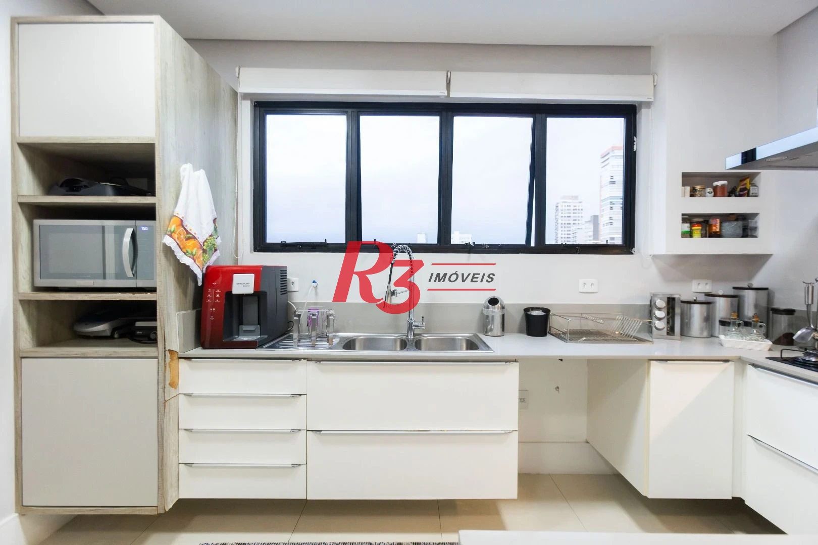 Apartamento com 3 dormitórios à venda, 283 m² por R$ 2.990.000,00 - Boqueirão - Santos/SP