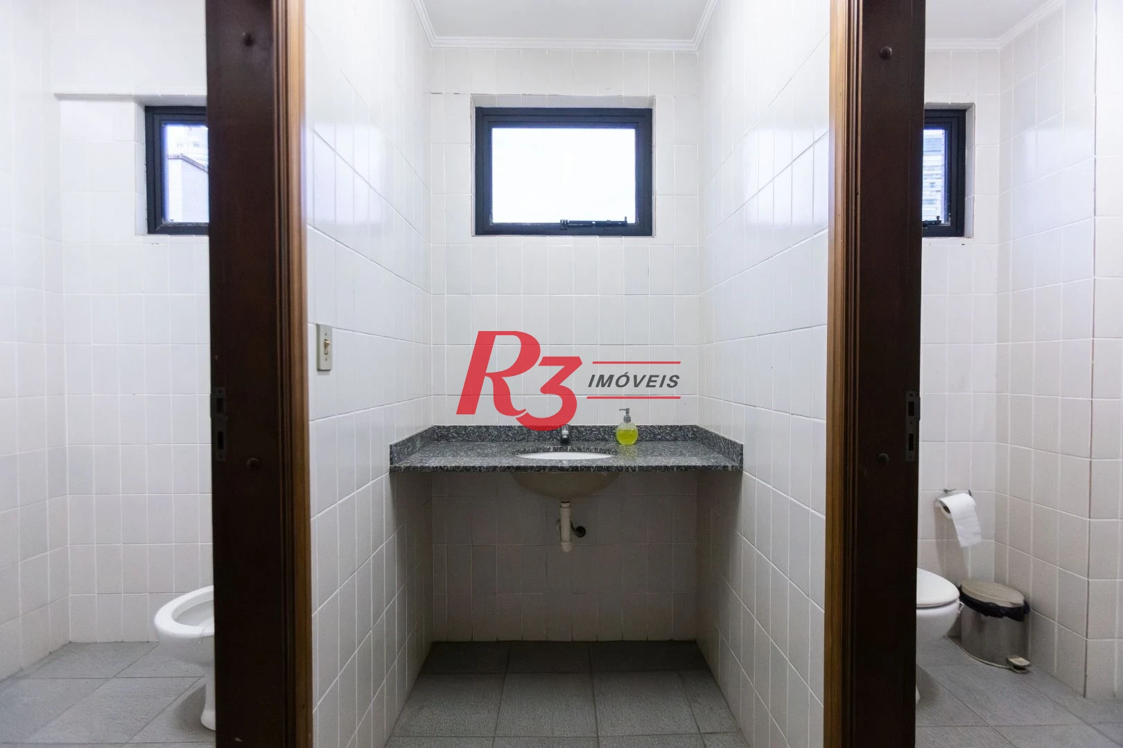 Apartamento com 3 dormitórios à venda, 283 m² por R$ 2.990.000,00 - Boqueirão - Santos/SP