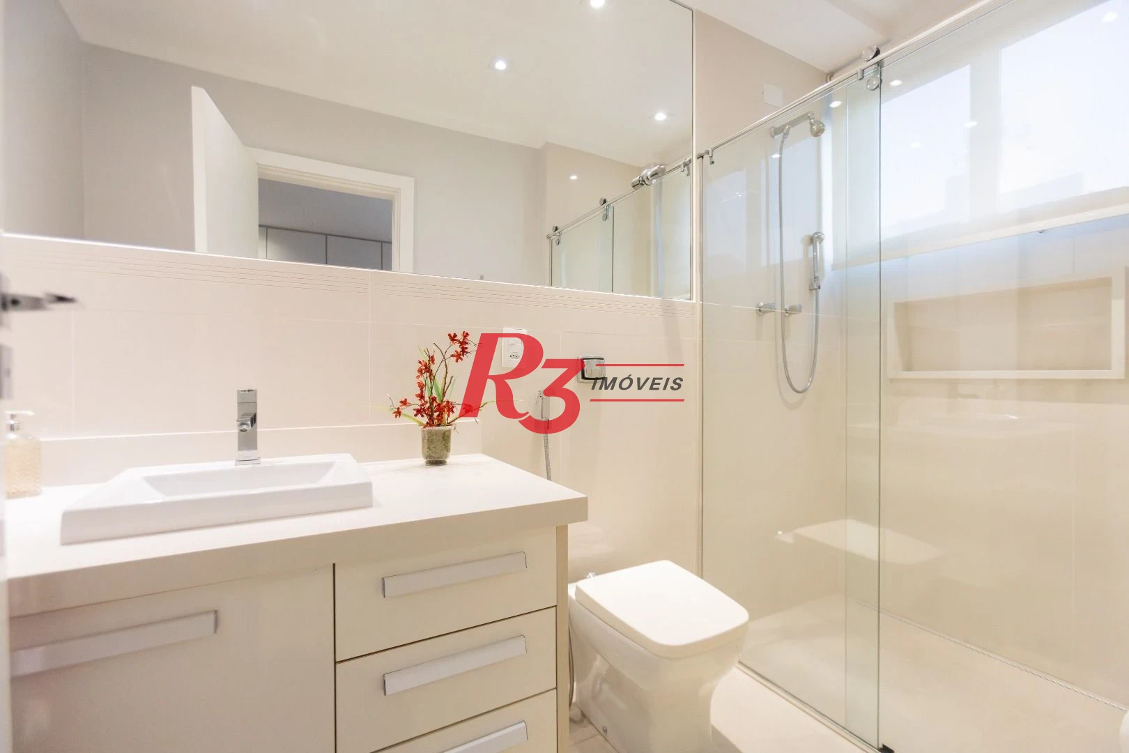 Apartamento com 3 dormitórios à venda, 283 m² por R$ 2.990.000,00 - Boqueirão - Santos/SP