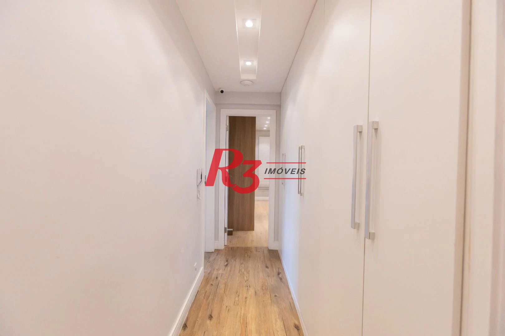 Apartamento com 3 dormitórios à venda, 283 m² por R$ 2.990.000,00 - Boqueirão - Santos/SP