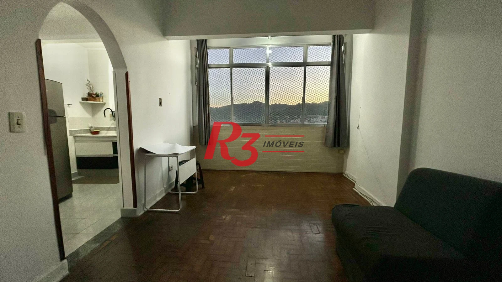 Apartamento com 2 dormitórios à venda, 50 m² por R$ 350.000,00 - Itararé - São Vicente/SP