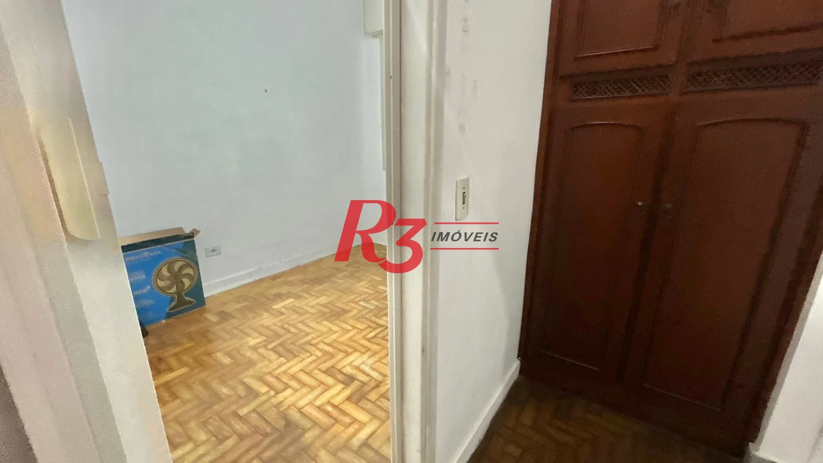 Apartamento com 2 dormitórios à venda, 50 m² por R$ 350.000,00 - Itararé - São Vicente/SP