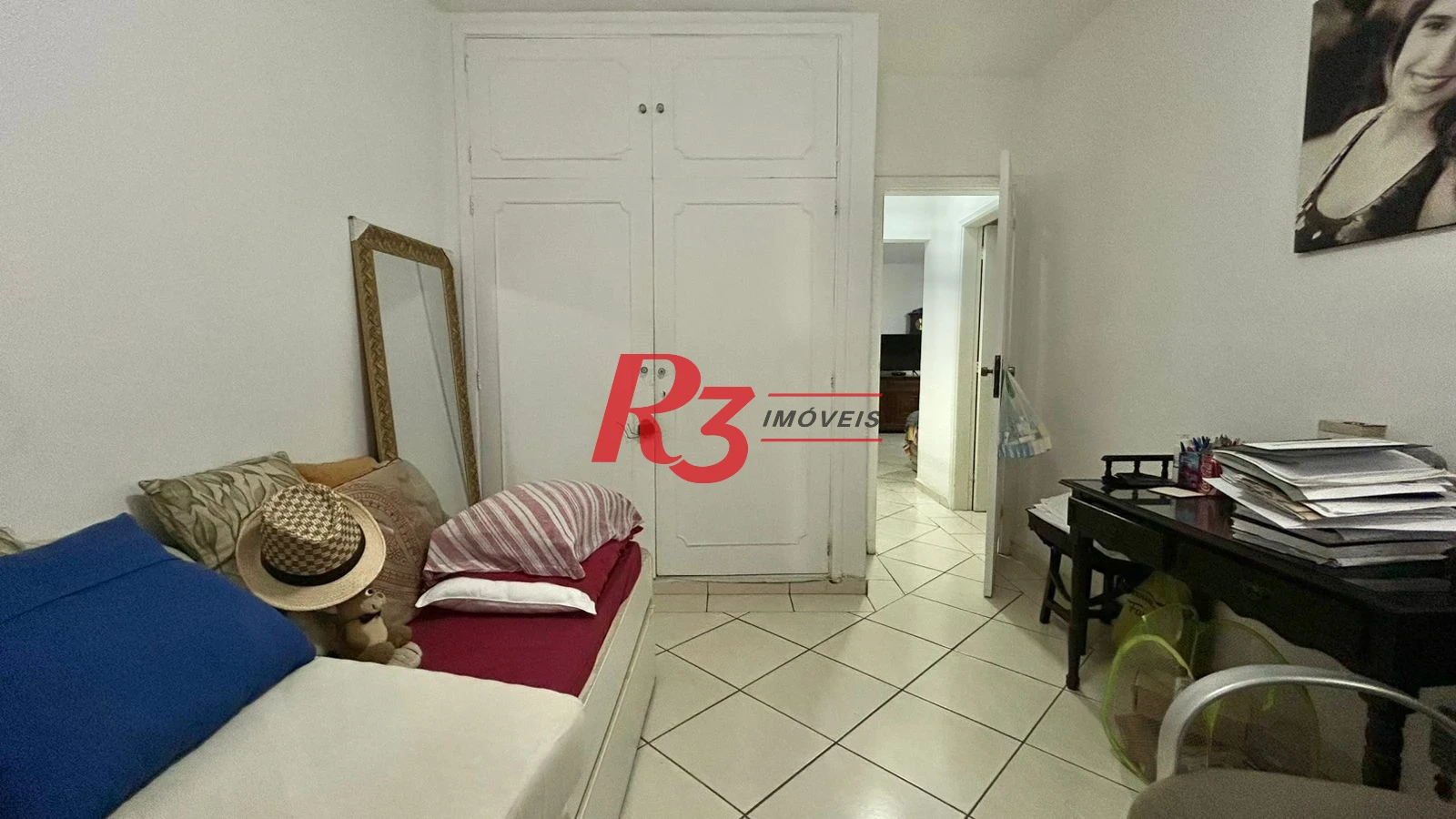 Apartamento com 2 dormitórios à venda, 89 m² por R$ 800.000,00 - Gonzaga - Santos/SP