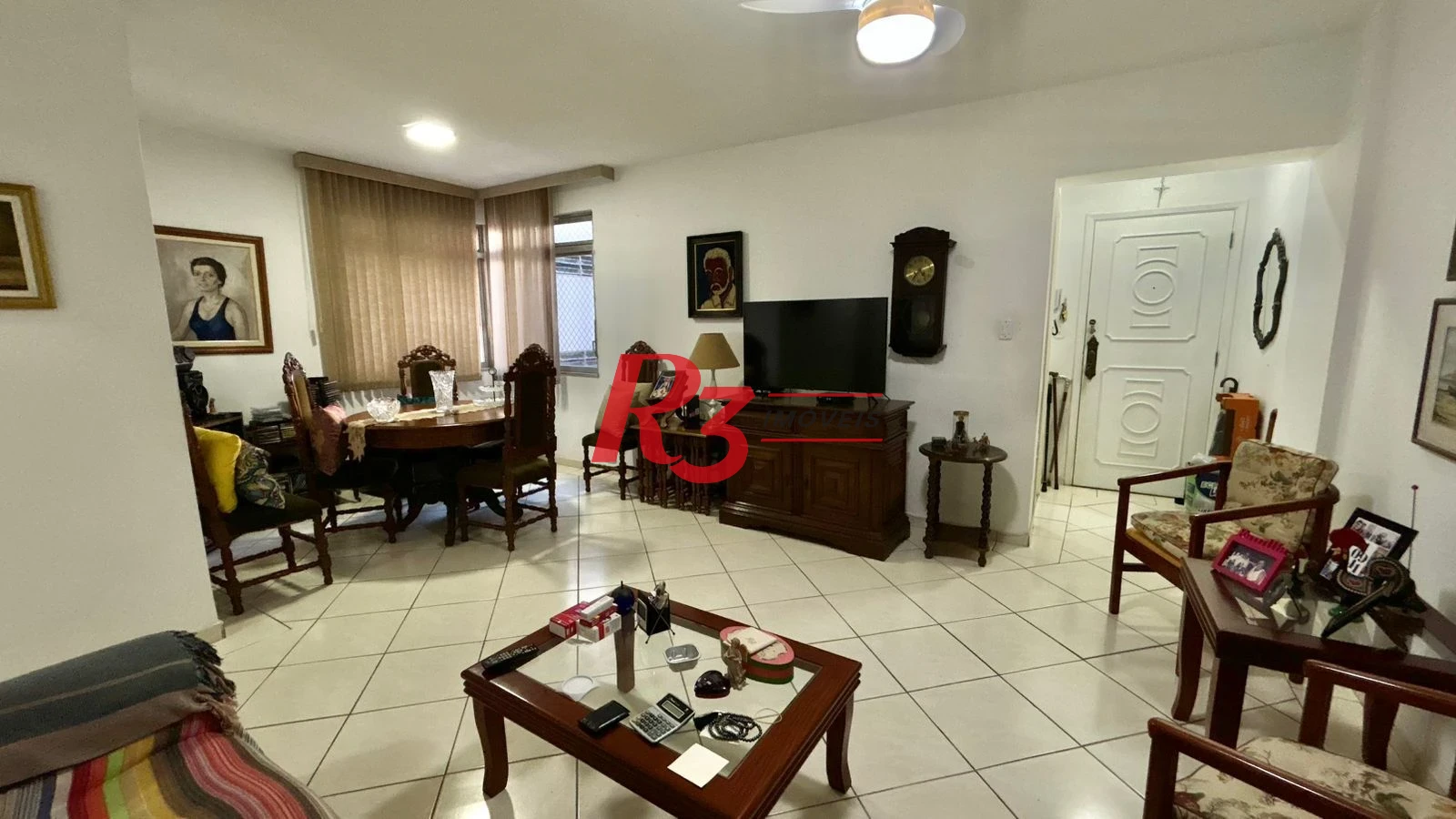 Apartamento com 2 dormitórios à venda, 89 m² por R$ 800.000,00 - Gonzaga - Santos/SP