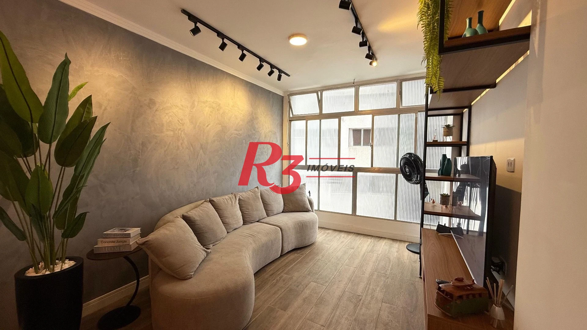 Apartamento com 1 dormitório à venda, 67 m² por R$ 375.000,00 - José Menino - Santos/SP