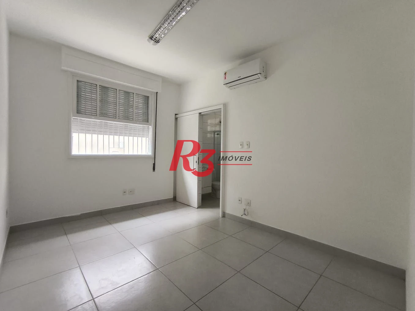 Casa para alugar, 190 m² por R$ 6.688,01/mês - Embaré - Santos/SP