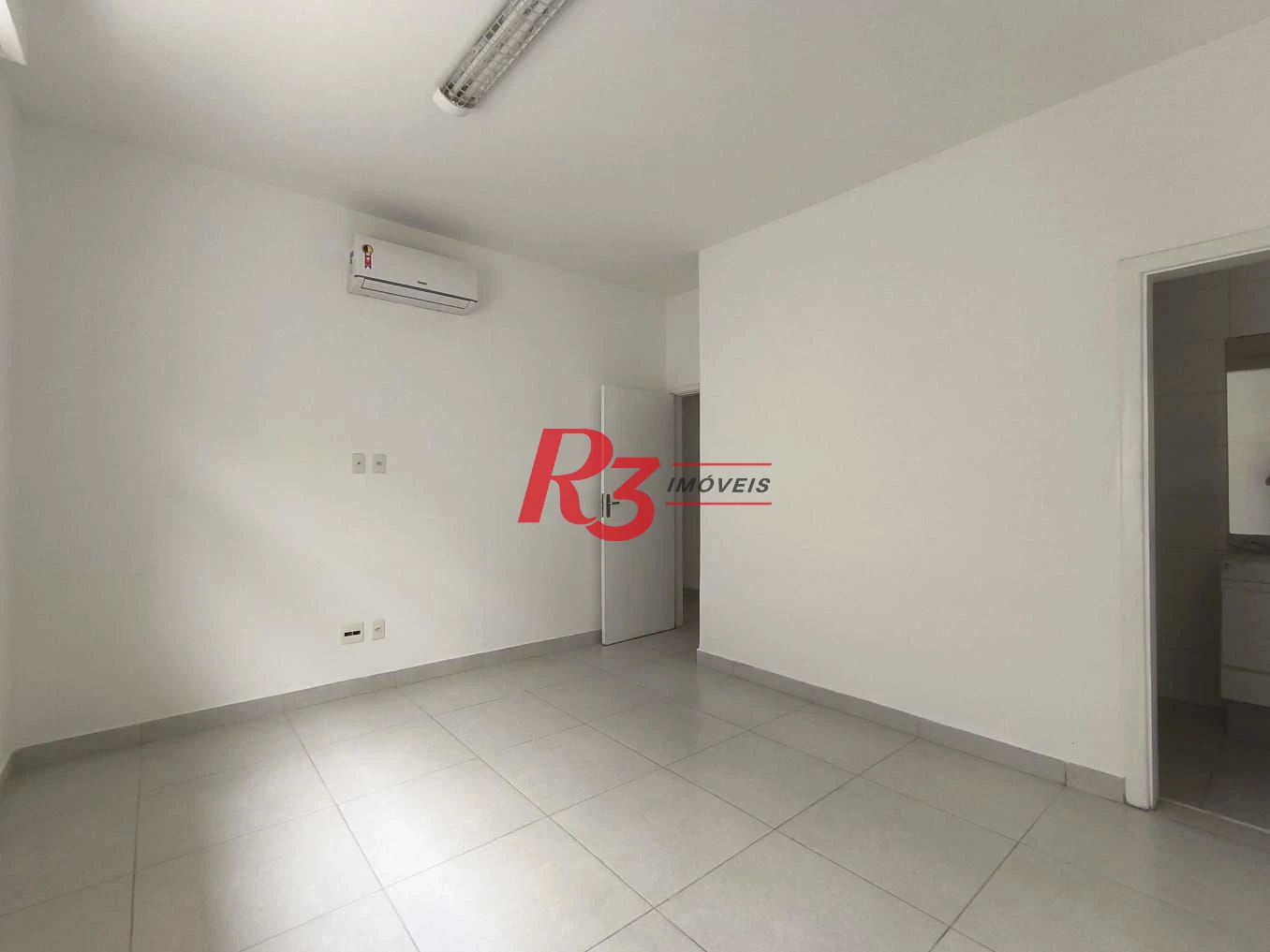 Casa para alugar, 190 m² por R$ 6.688,01/mês - Embaré - Santos/SP