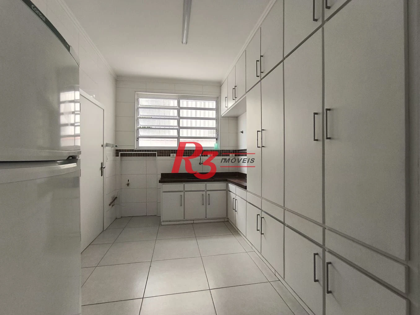 Casa para alugar, 190 m² por R$ 6.688,01/mês - Embaré - Santos/SP